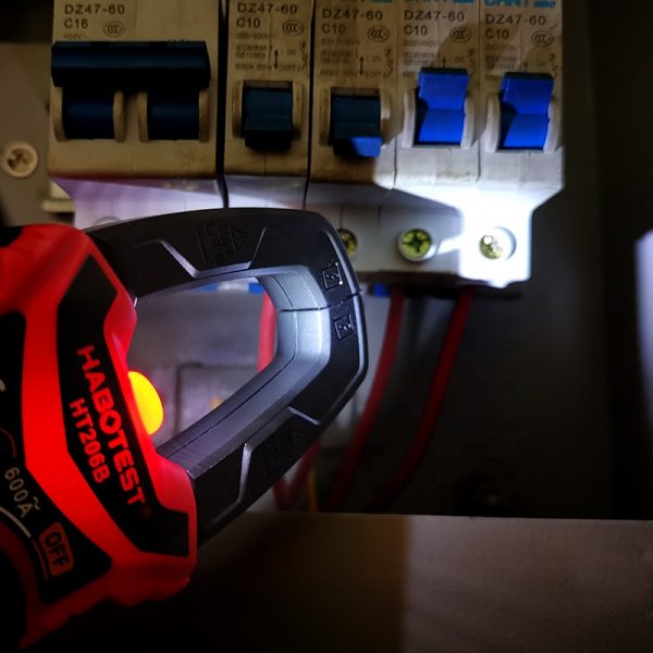 HT206B Capacitance Resistance Digital Clamp Meter with LFP LowZ Temperature - Image 4