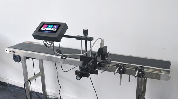 Newest Wholesale Intelligent Inkjet printer,Static inkjet printer with conveyor - Image 2
