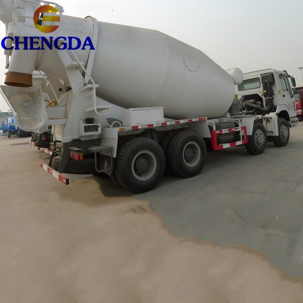 FOTON Concrete Mixer Truck with pump 4m3 factory price - Image 2