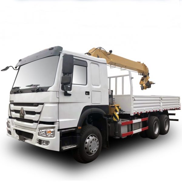 2017 hot sale 371hp SINOTRUK HOWO cargo 6 ton used crane truck crane price - Image 5