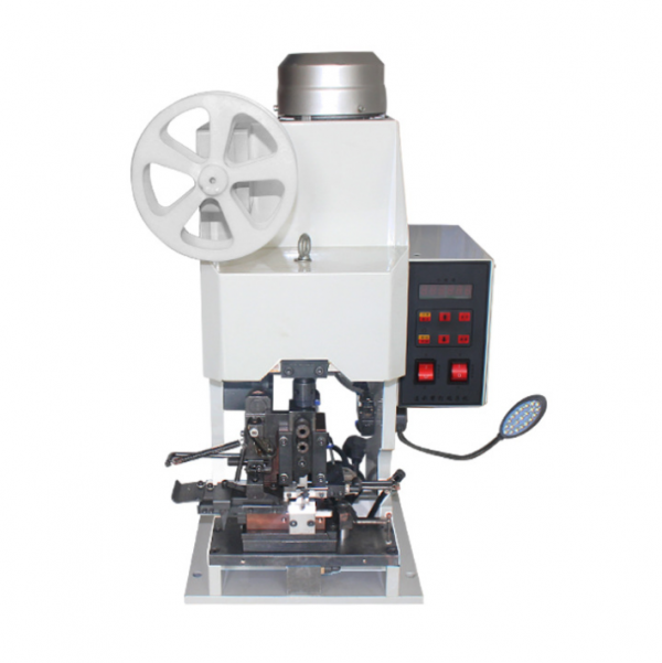 Stripping terminal Multi-core wire stripping crimping terminal automotive wire harness stripping machine - Image 4