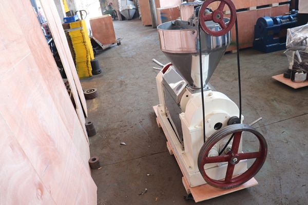 ZX128 quick shipping screw cold press edible oil expeller press machine for making cooking oil - Image 2