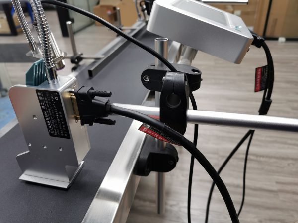 Online Qr Date Code Printing Inkjet Batch Code Printer Print Machine for Code Marking on Wood Metal Plastic Date Inkjet Printer