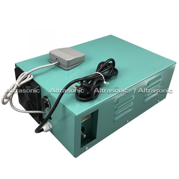 HS-W35 mask welding machine earloop used 35khz 800w ultrasonic transducer for round elastic earloop for face mask - Image 3