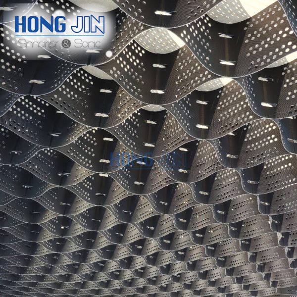 industrial ultrasonic welding machine for geocell with advanced ultrasonic system - Image 4